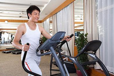 腾讯《三角洲行动》PC版实机预告 11月3日首测